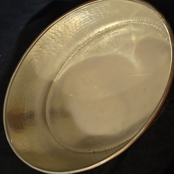 Hammered-Copper Bread Box, Retail $189.95 + Brass&Copper Cleaning Kit $7.99 - Picture 3 of 13